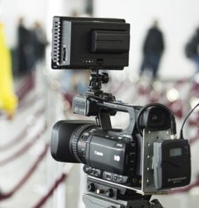camera-1198121_1920-1-4
